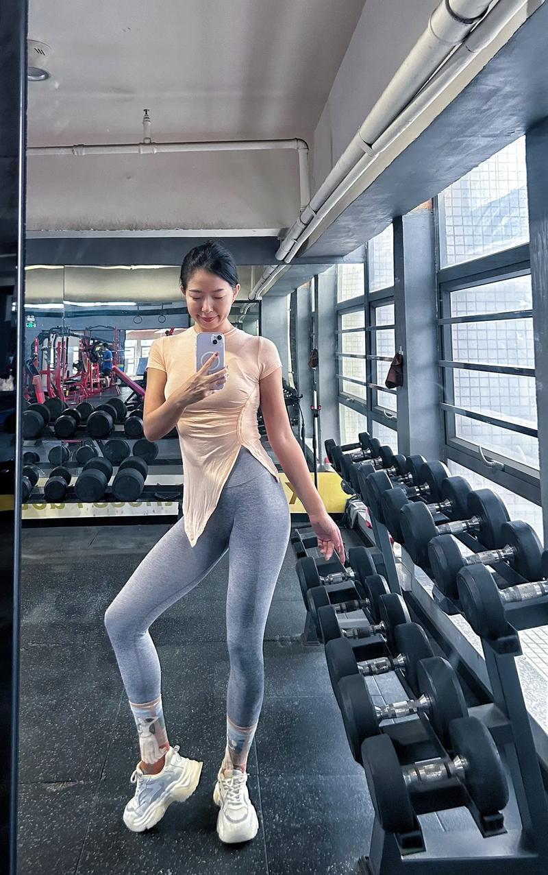 38岁 #健身 总是被人问:健身的人也怕冷啊?